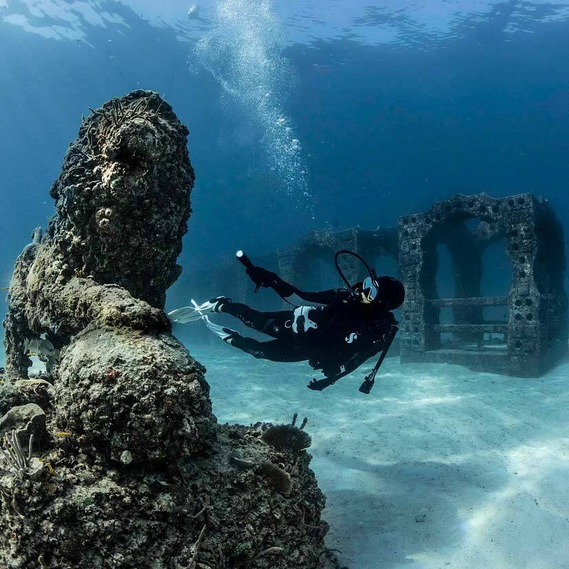 Scubapro Nova 850 Tec Light