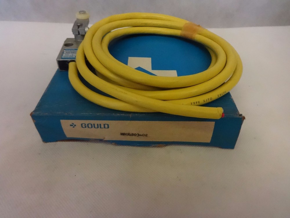 NEW GOULD MINI-SWITCH MS0403-02 LIMIT SWITCH
