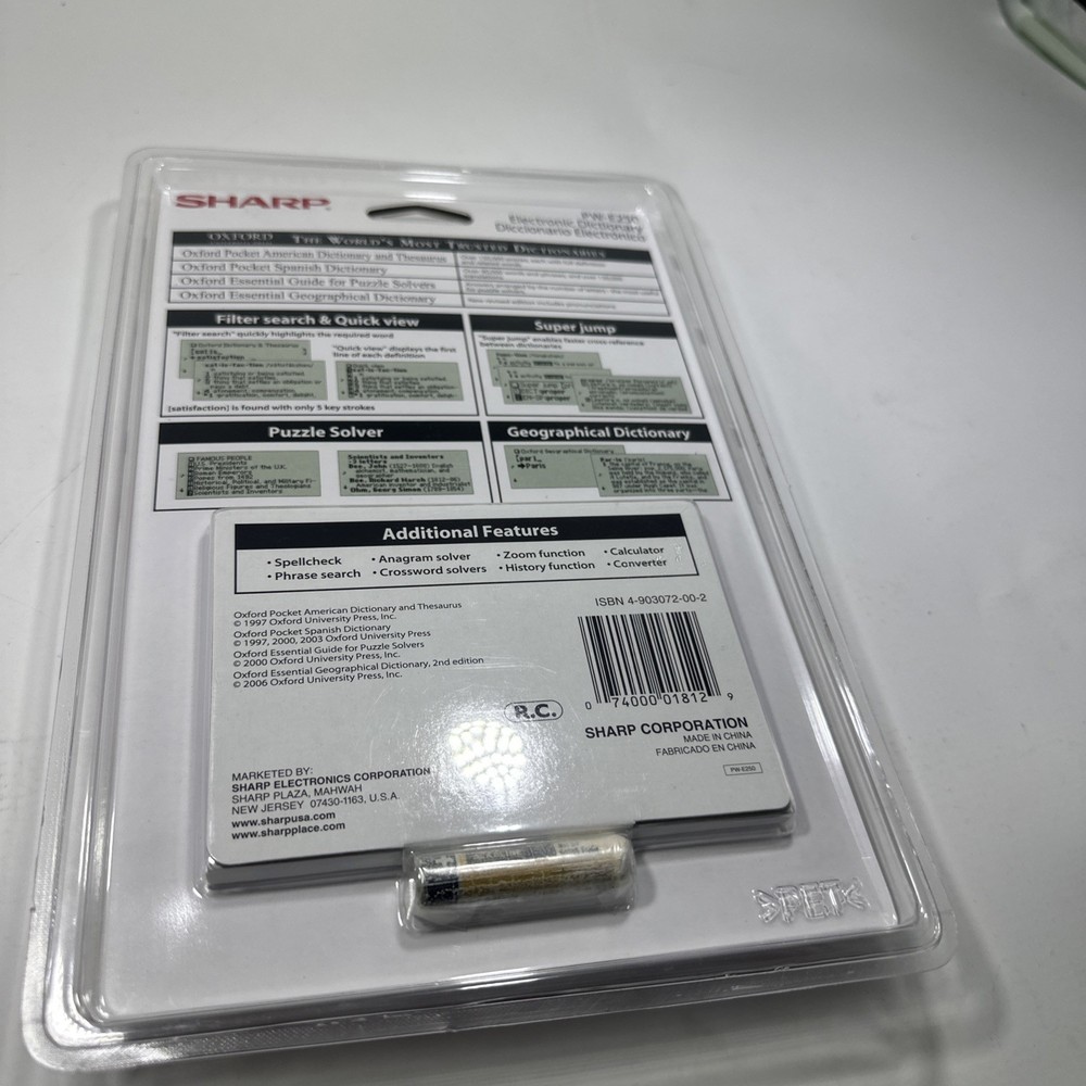 SHARP PW-E250 Electronic Dictionary Thesaurus Games w/ Backlight NEW