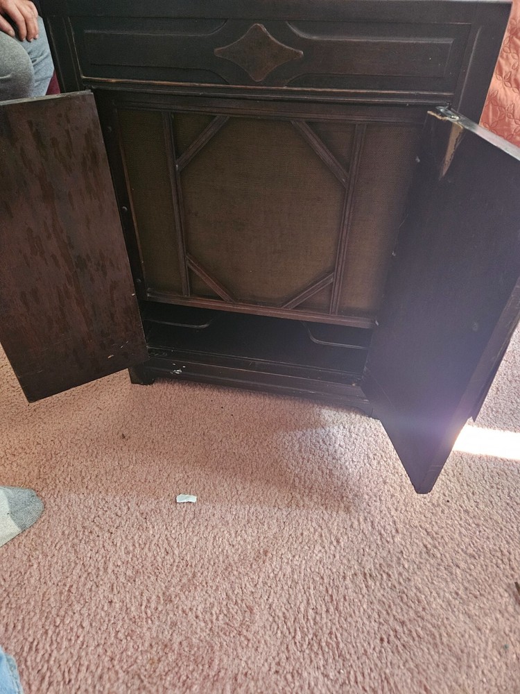 Victrola talking machine