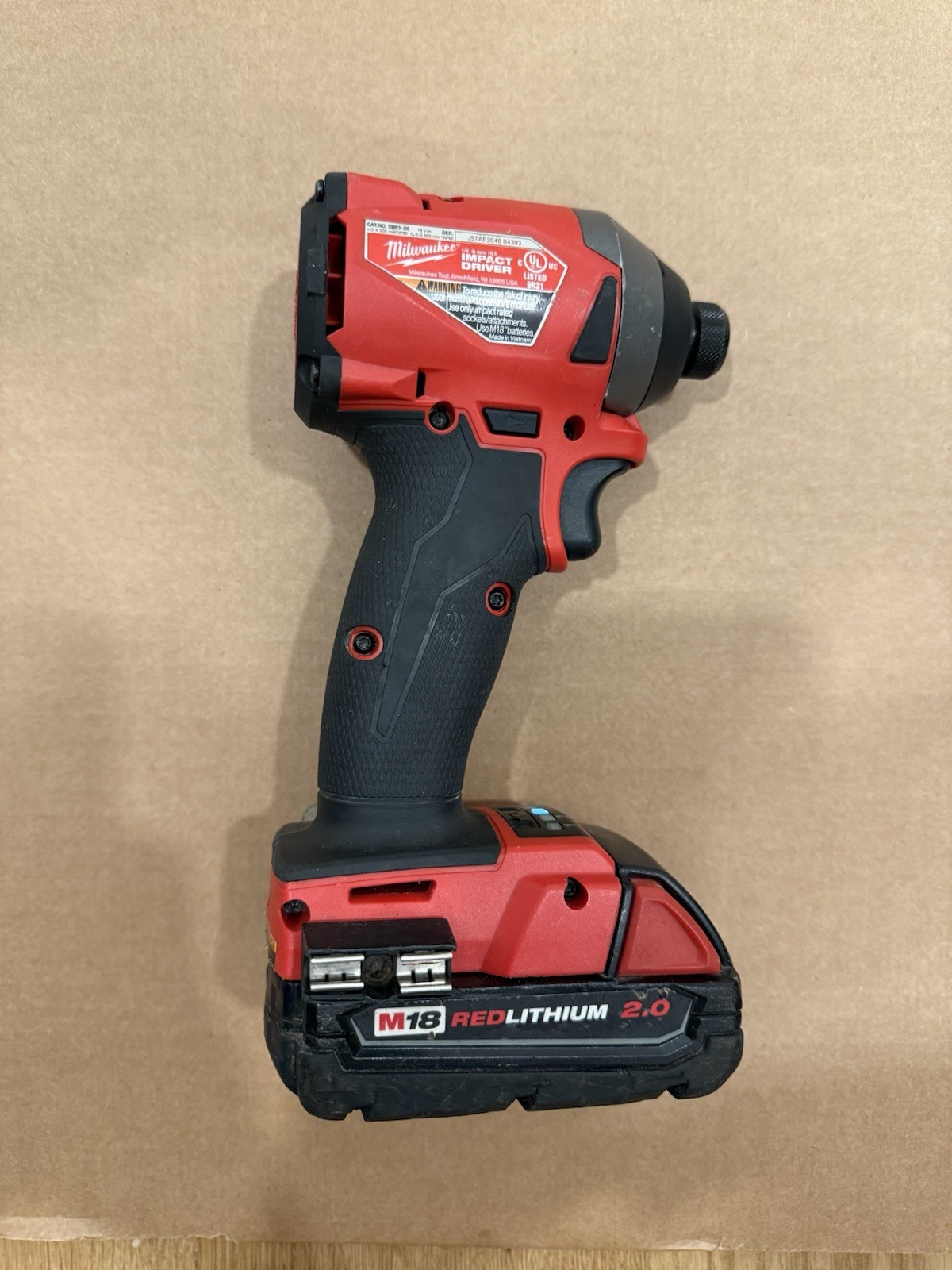 Milwaukee 2853-20 M18 Fuel 1/4" Hex Impact Driver w/CP 2.0ah 18V Battery