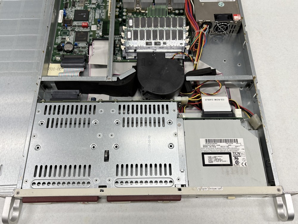 SuperMicro I-Server 3010 370DER Server 1U Rack Computer Intel Pentium 3 x2 WORKS
