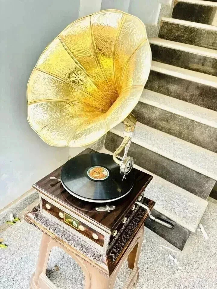 Vintage Style HMV Gramophone Player – Working Wind-Up Phonograph Record Player