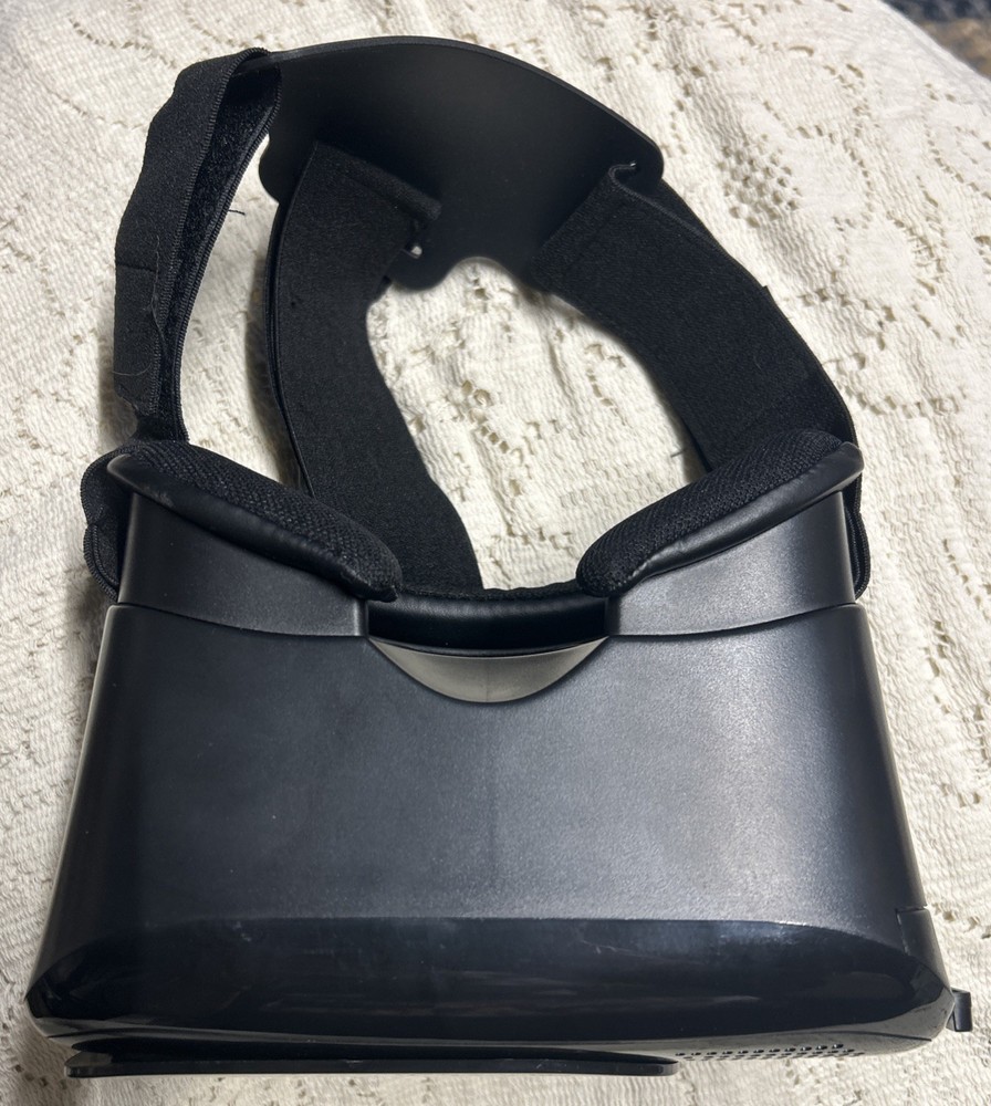 Art + Vision VR Smartphone Headset