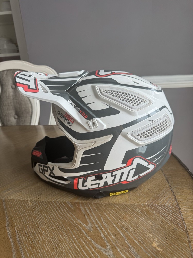 Leatt Gpx V.03 Size.XL