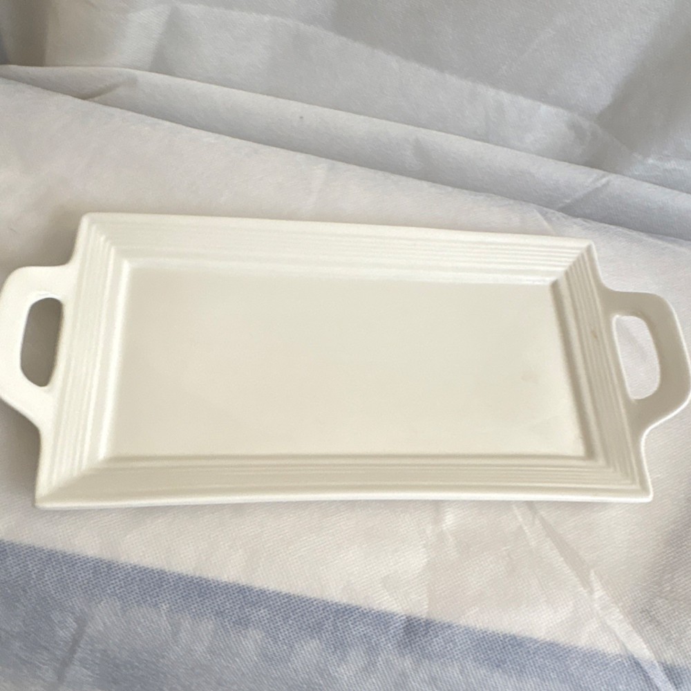 10 Strawberry Street White Ceramic Rectangular Platter Microwave Dishwasher Safe