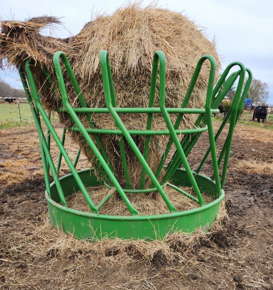 L A HAY SAVER ...feeder 