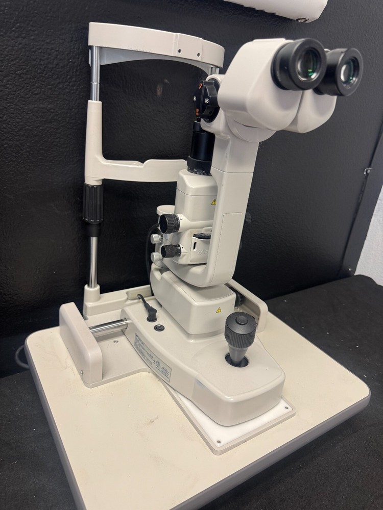 Topcon SLD2 Slit Lamp-Good Condtion!