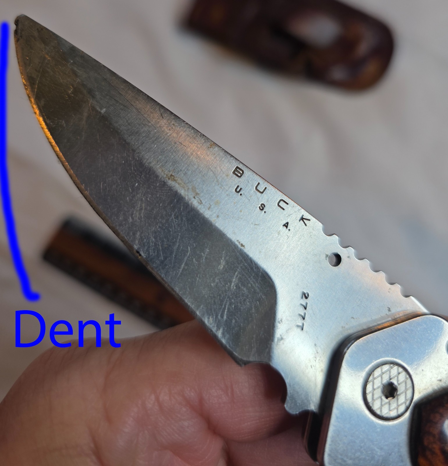 3 7/8" Long Buck Alpha Hunter 277T BOS AT-34 Folding Knife & Sheath, Used