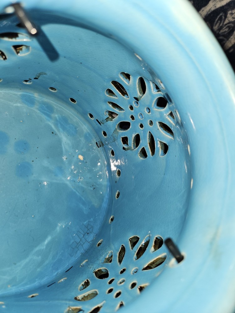 (GOOD CONDITION) Blue Ceramic Floral Accented Decorative Lantern