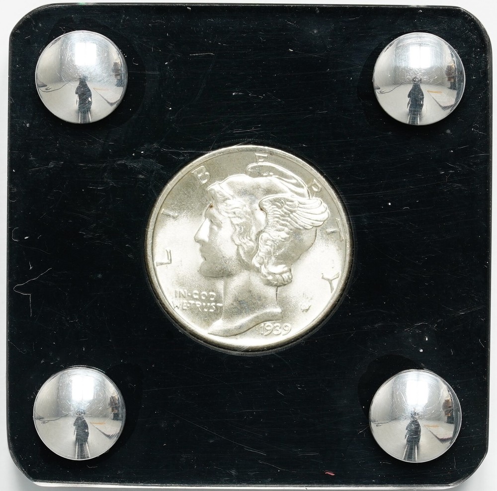 1939 P Mercury Dime With Custom  Case