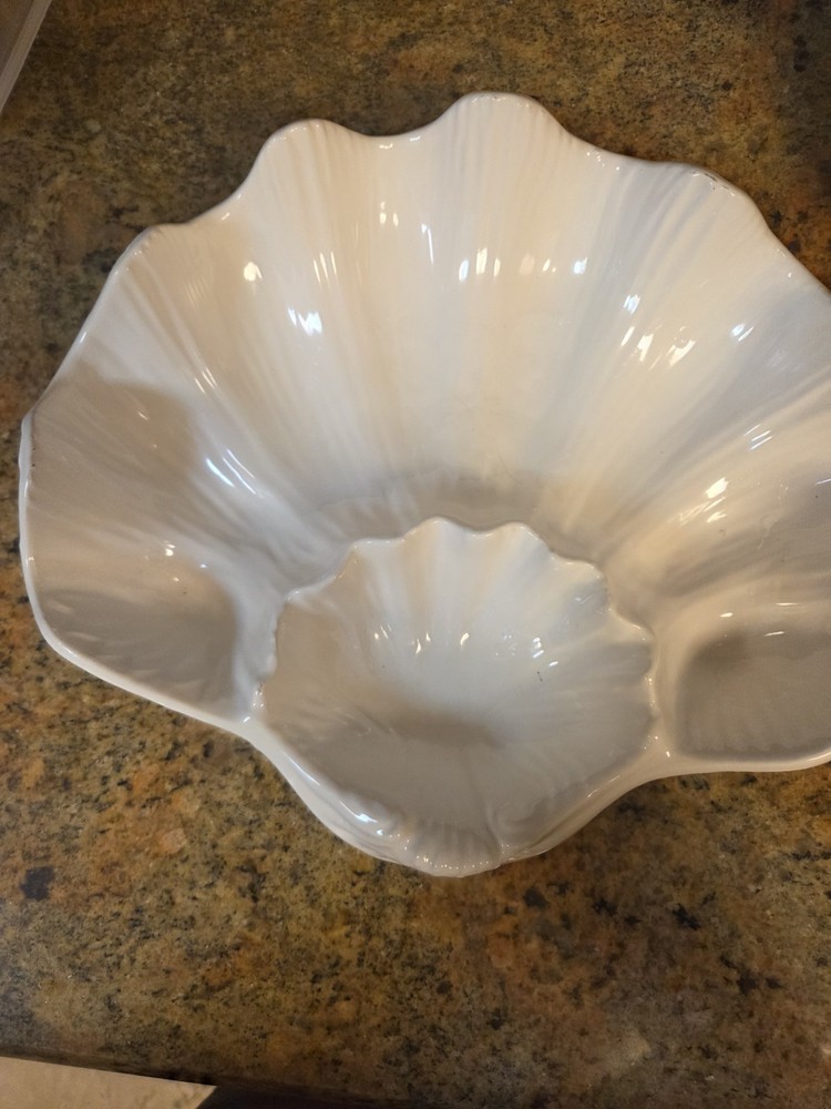Vitage Porcelain Clam and Conch