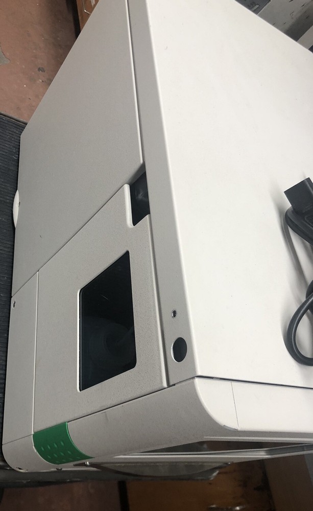 Waters/Thar 840 HPLC/SFC Liquid Autosampler - Tested and Working