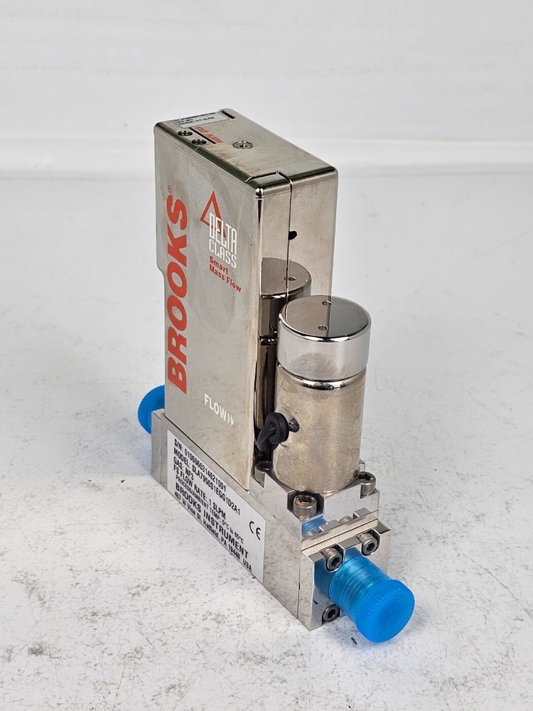 Brooks Instrument mass flow controller MFC SLA7950S1EGG1D2A1 NF3 1 SLPM