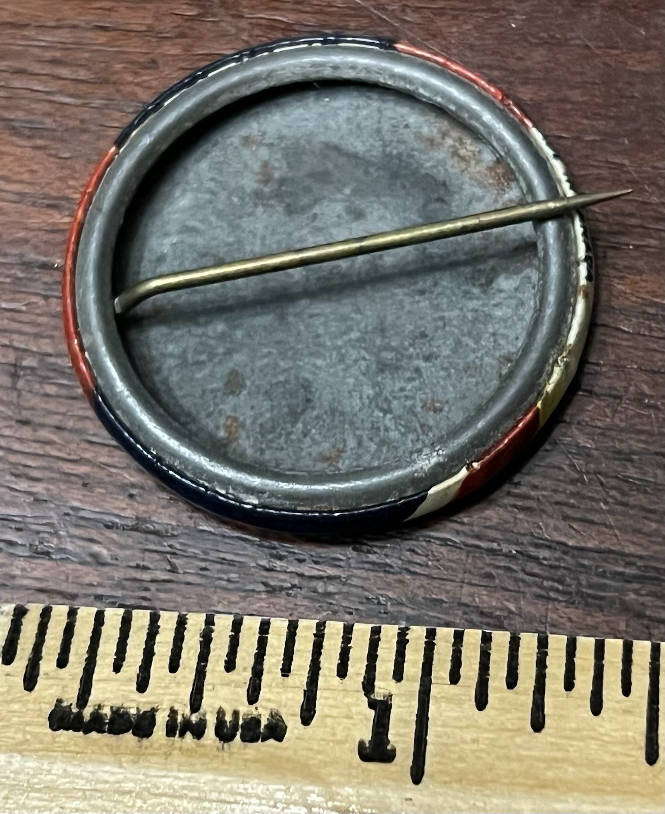 GREETINGS FROM SANTA CLAUS AT EATON'S, Pinback Button C 1930's, Depart Store