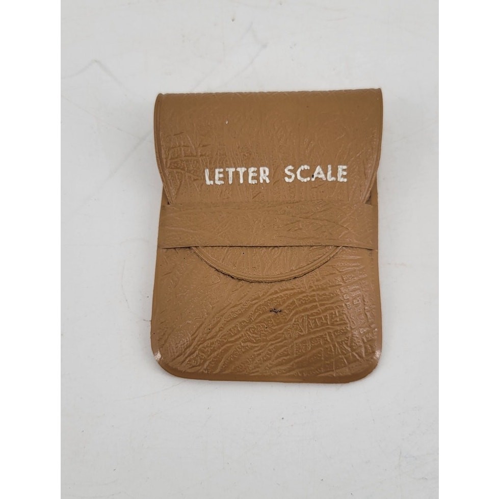 Vintage Pocket Hanging Letter Postal Scale with Plastic Case.