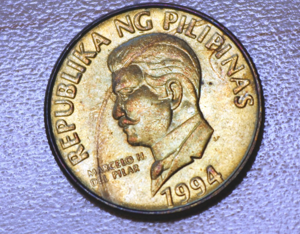 1994 Philippines 50 Sentimos Monkey-eating Eagle