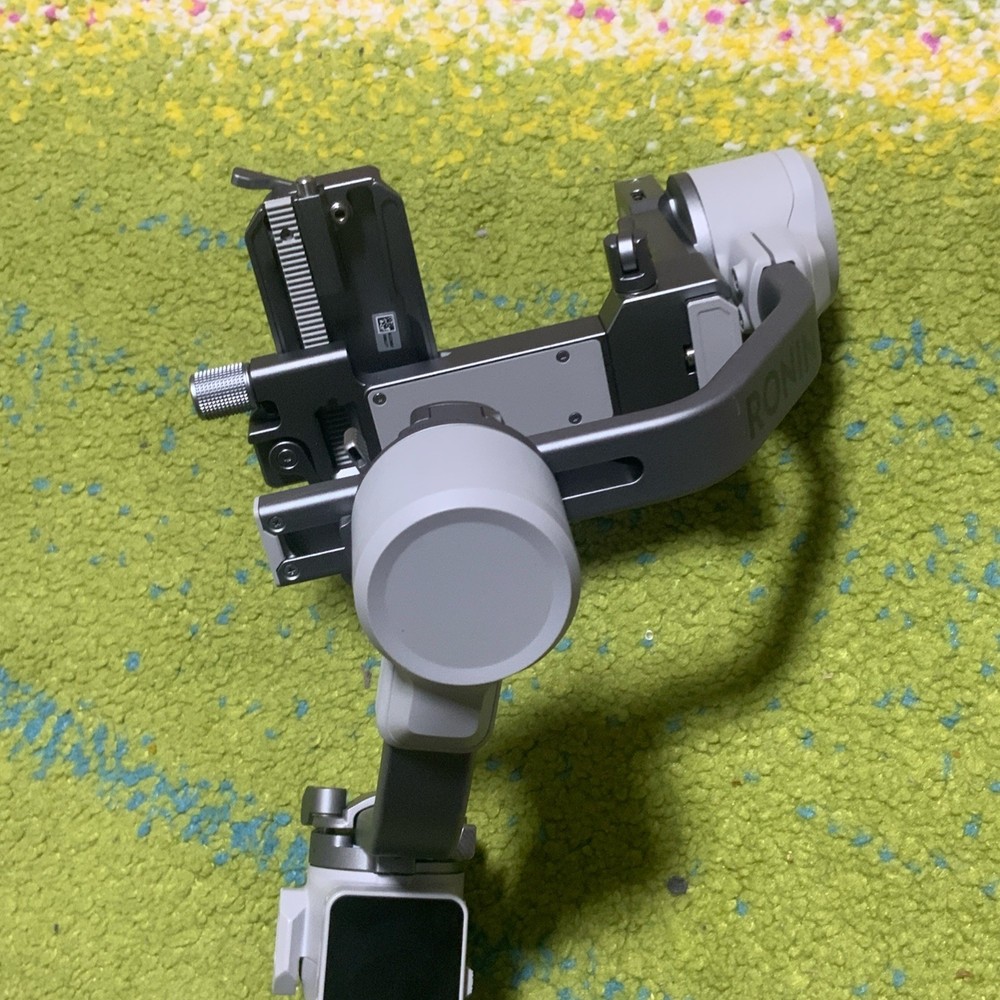 DJI RS 4 Mini Gimbal/Stabilizer, Gray