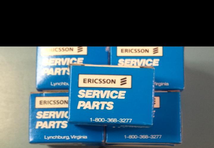 ONE NEW GE / ERICSSON / M/A COM MASTER CUSTOM MVP 5491899P2 TOGGLE SWITCH