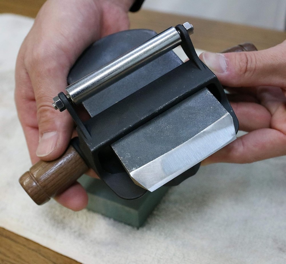 Japanese Woodworking Tool Essential - Blade Sharpening Guide