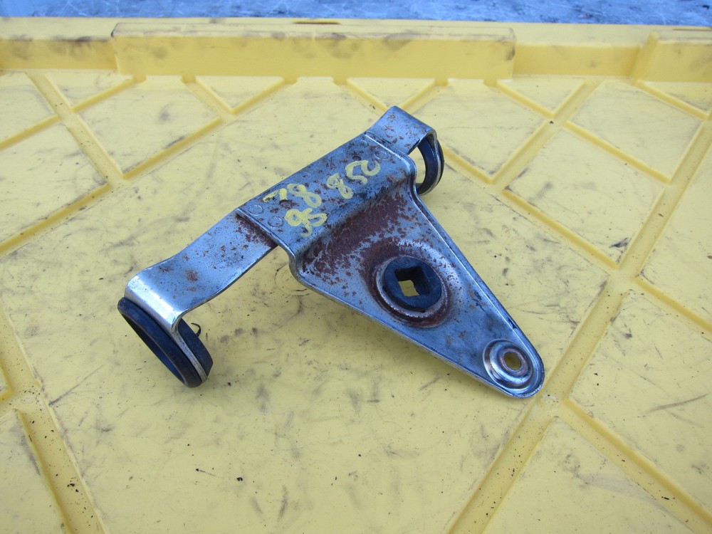 1982 Suzuki GS1100GL OEM HEADLIGHT CASE HOUSING BRACKET