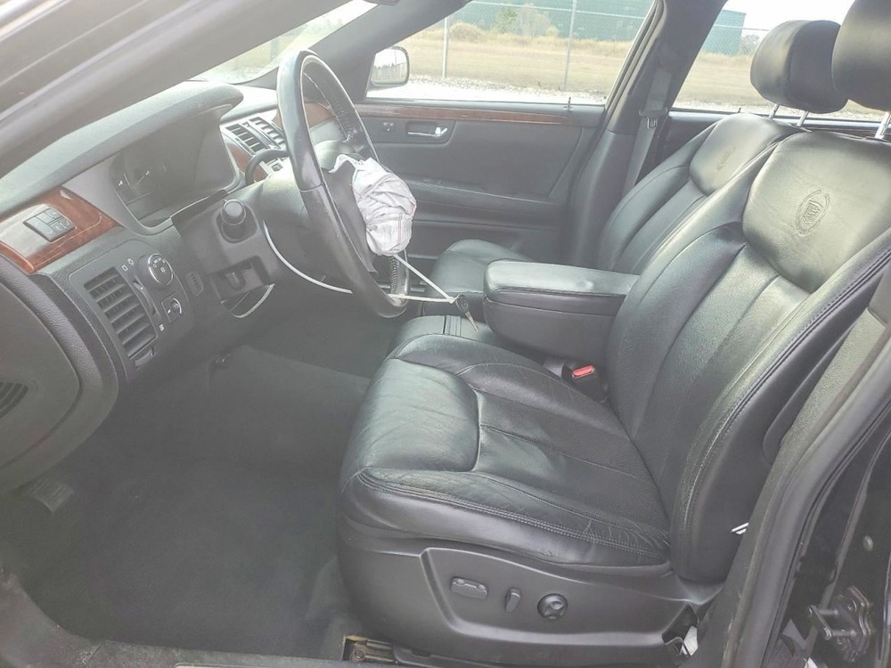 DTS 2007 Glove Box 4978952