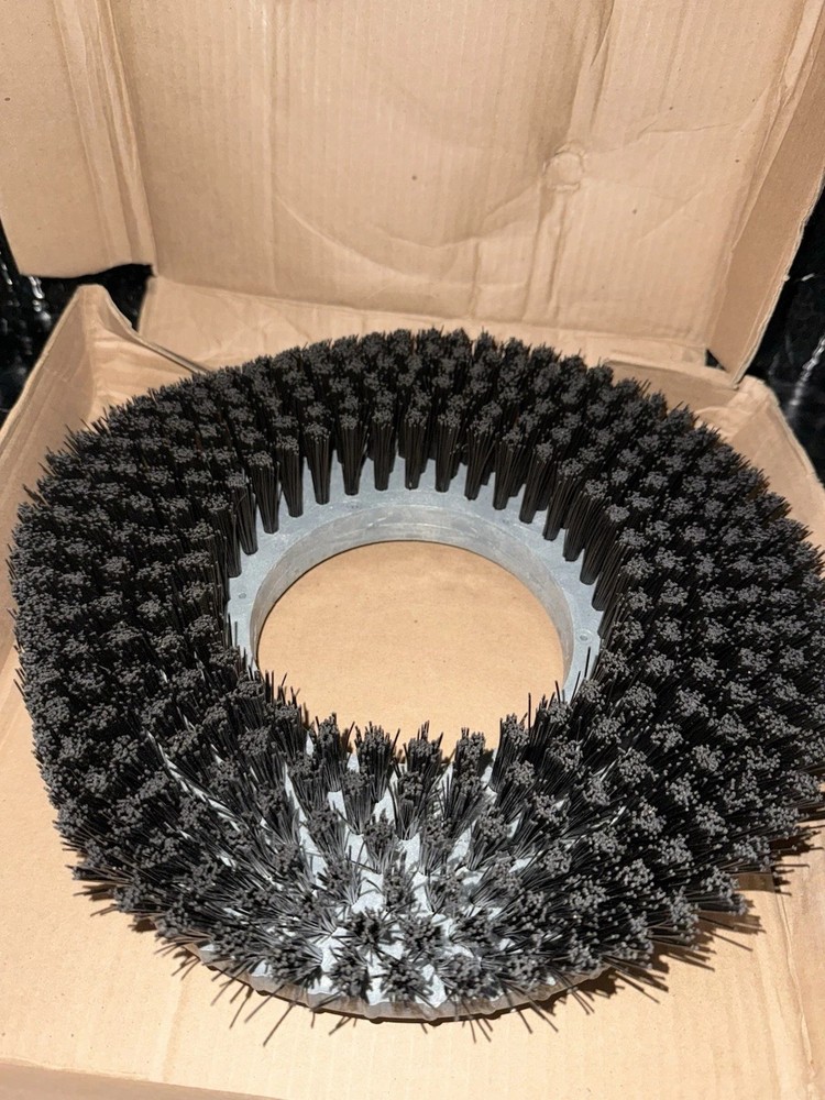 nilfisk advance pn 56505764 13” Floor Disk Brush
