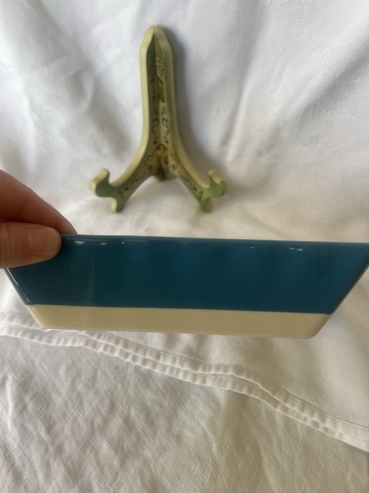 Nantucket Stoneware Small Baking Dish
