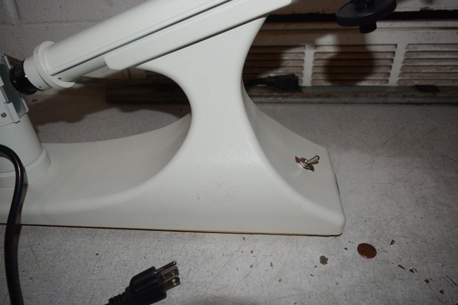 Azzota Corporation Disc Polarimeter