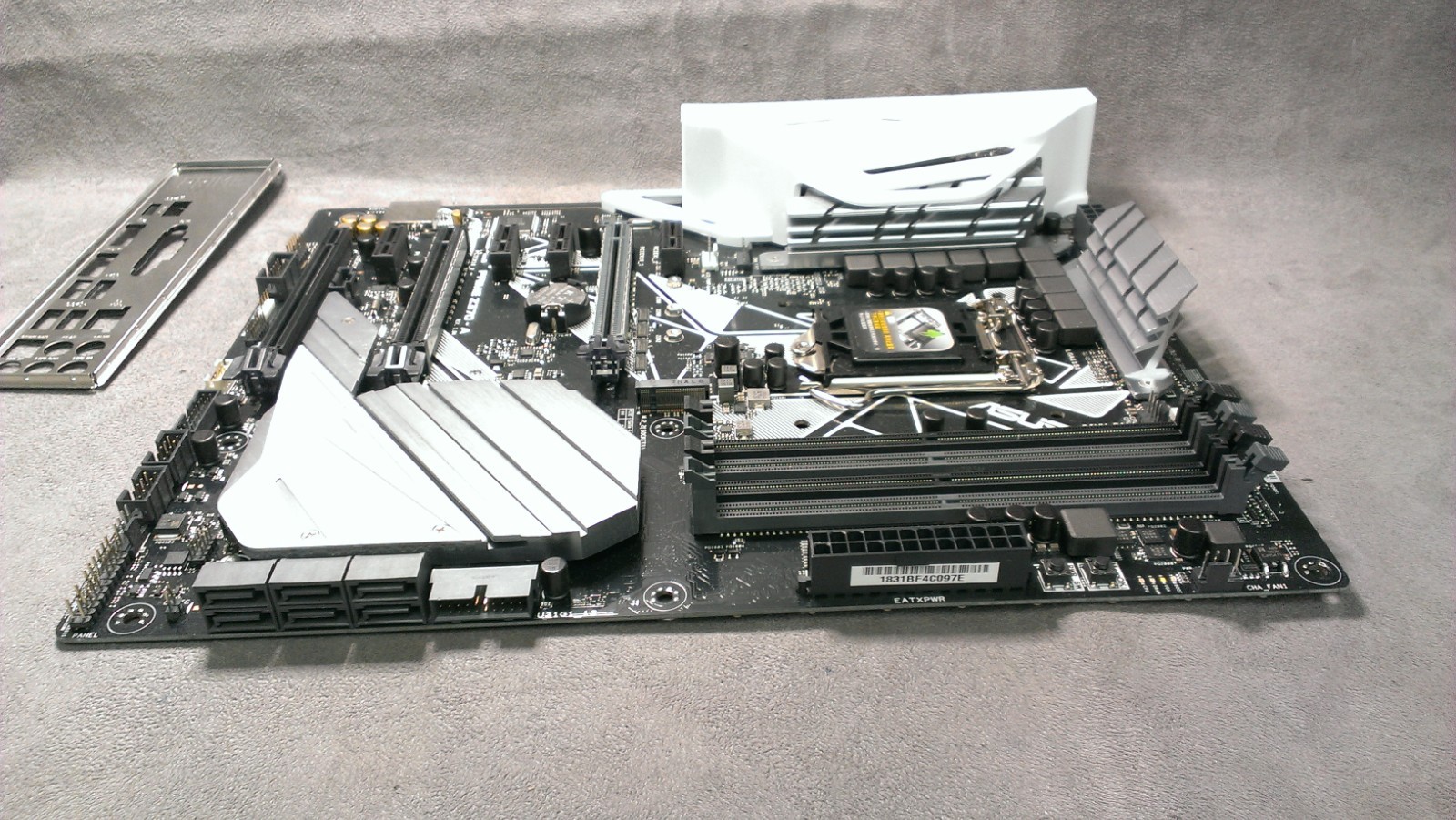 ASUS Prime Z370-A LGA1151 DDR4 Intel Motherboard & IO Plate
