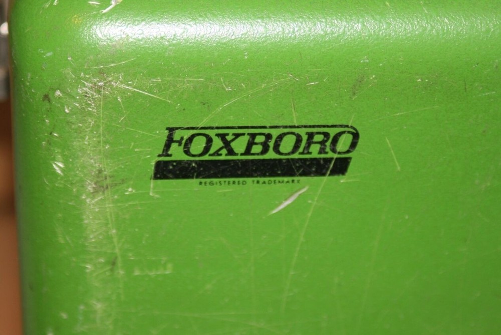 Invensys Foxboro 2AT-CAL Spec 200 System Calibrator