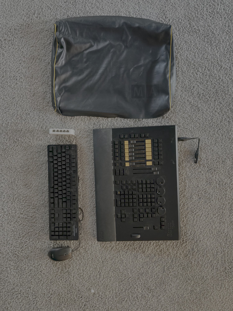 [BUNDLE] MA Lighting GrandMA2 onPC Command Wing