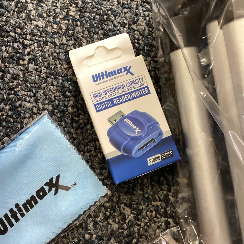 LOT Ultimaxx Camera Holders Tripod Digital Reader Blower