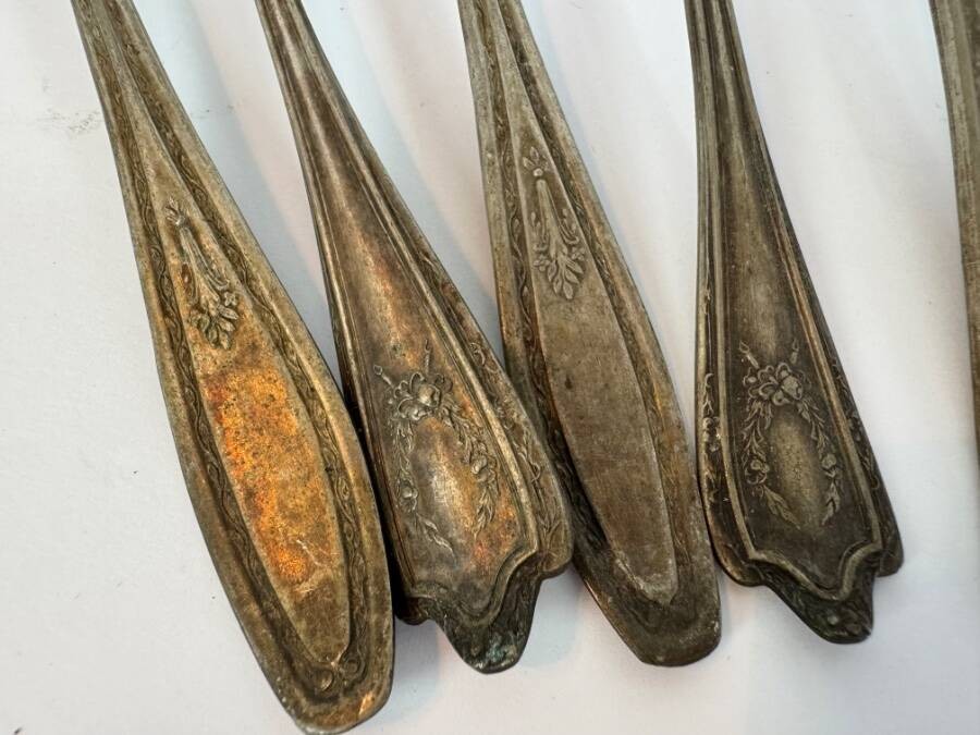 13 Vintage Silver Plated Spoons Lot Various Designs Styles Makers Crafts Art