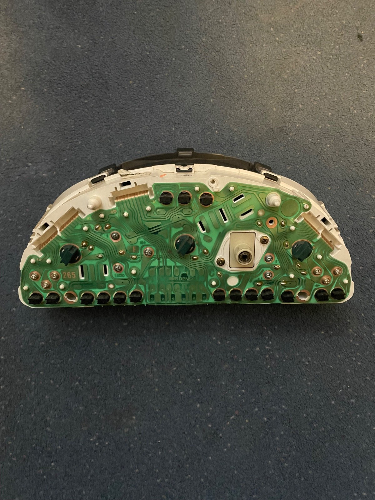 1996-1998 Geo Tracker Suzuki Sidekick Instrument Gauge Cluster Speedometer