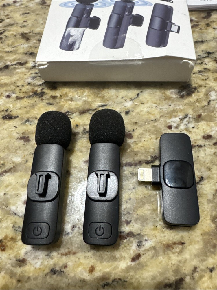 Wireless Lavalier Type C Lapel Microphone Model M2 Preowned Cpix