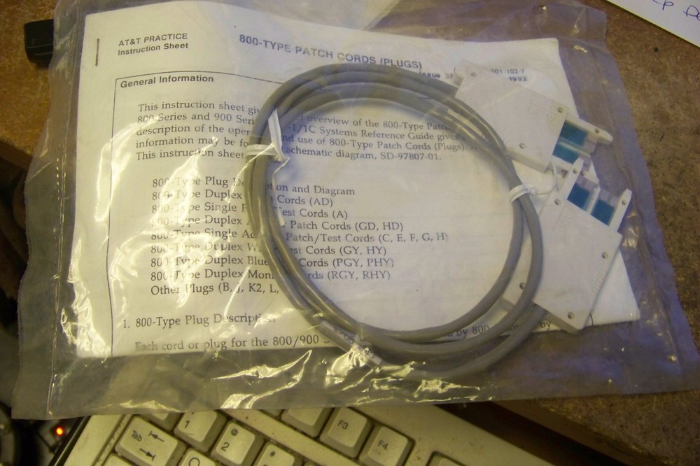 AT&T 105757835 800-type patch cord (plugs)