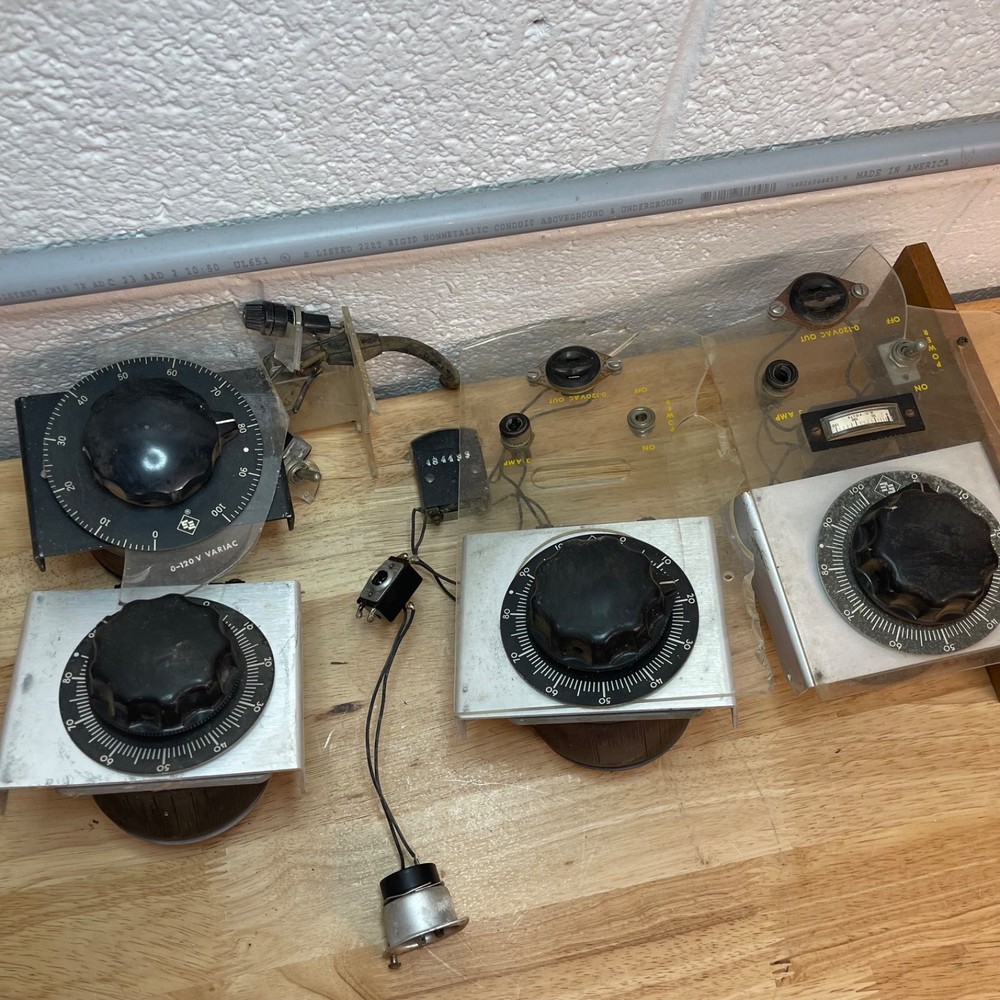 Variable Autotransformers Lot - For Parts - UNTESTED