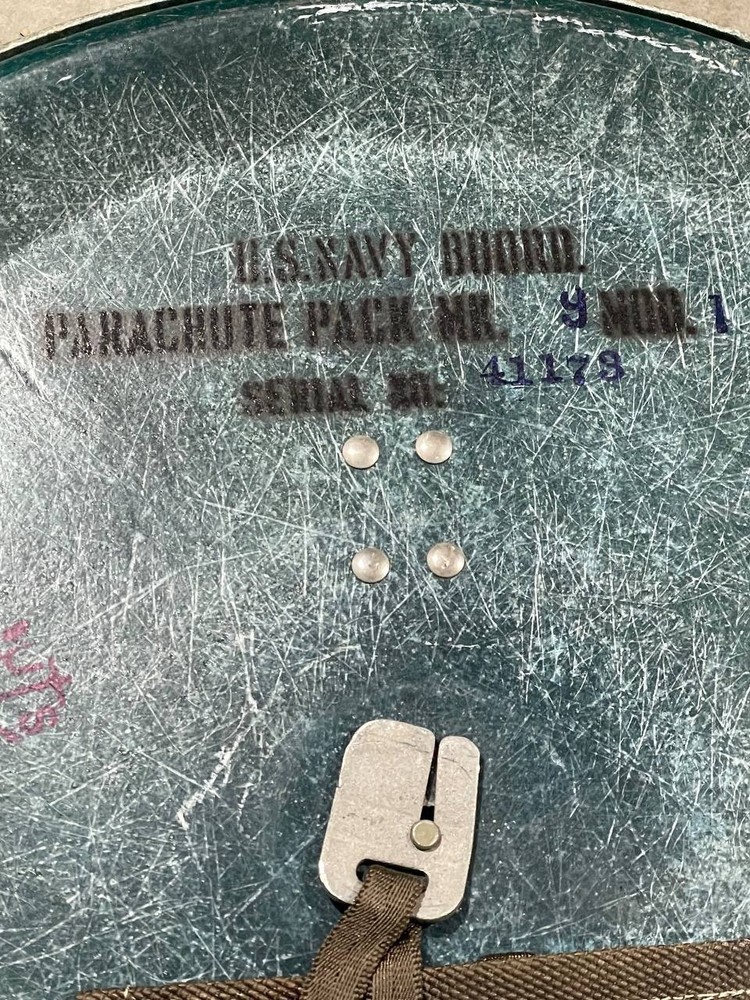 US Navy Military Parachute Pack MK9 Model 1