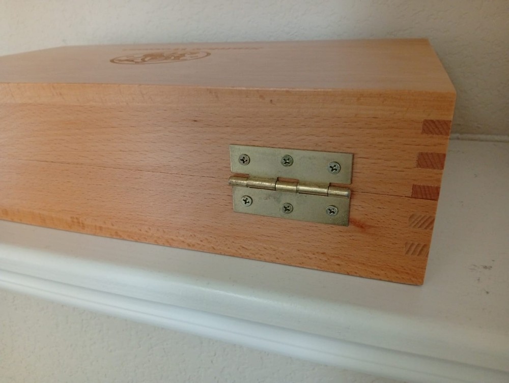 COLT PYTHON 6 INCH BEECH WOOD REVOLVER/PISTOL CASE