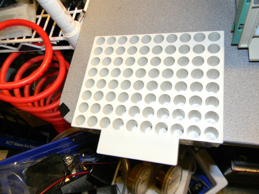 Hitachi Autosampler L-7200 (810-0201)