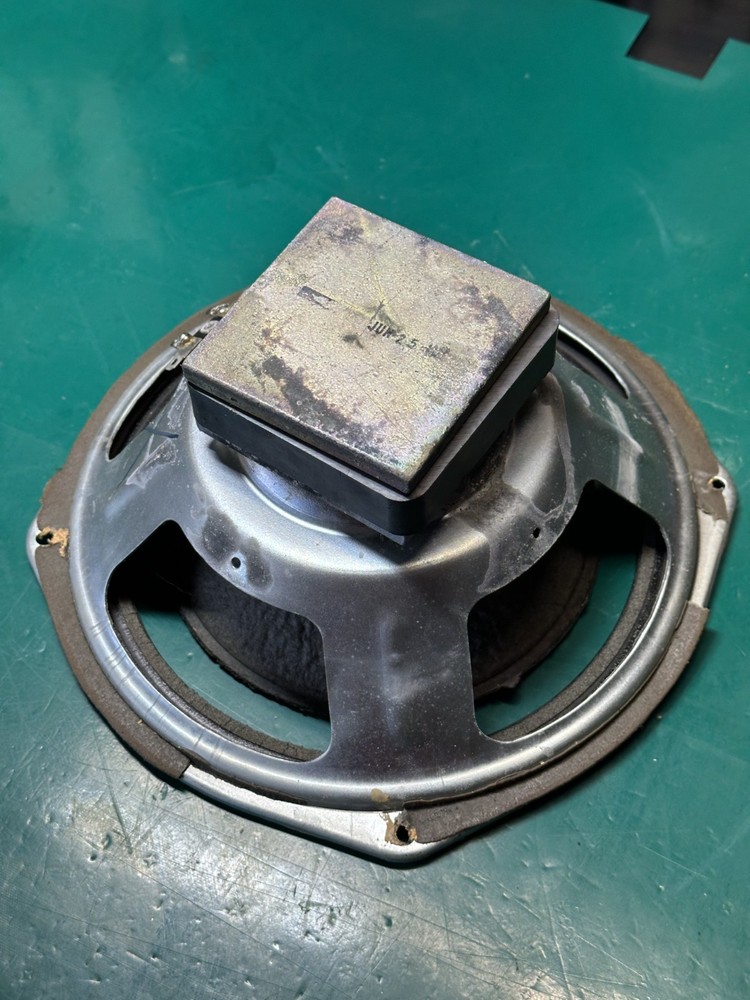 Advent Model 2 9" woofer working, needs refoam