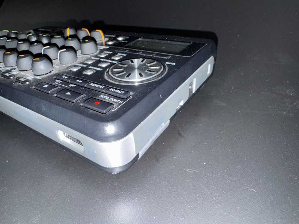 TASCAM DP-008 Digital Multi Track Recorder