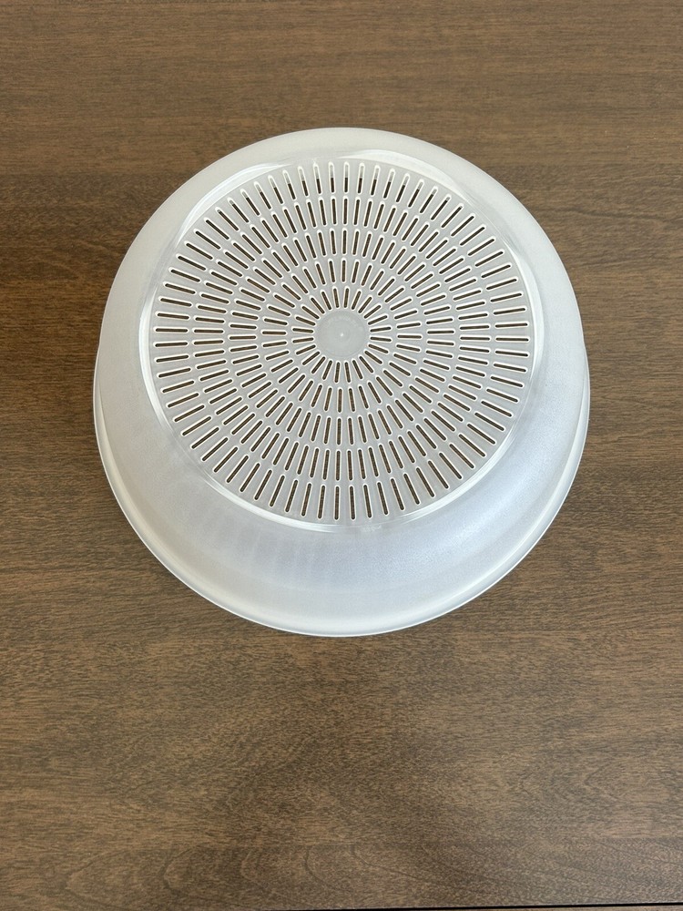 TUPPERWARE 10" CRYSTALWAVE STEAMER STRAINER ~ USA!