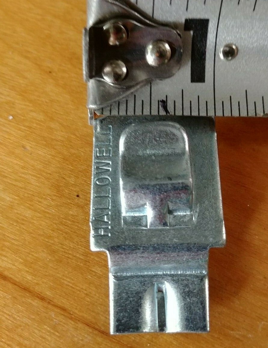 4 Hallowell Steel Shelf Support Clips / Brackets for Commercial Metal Shelving