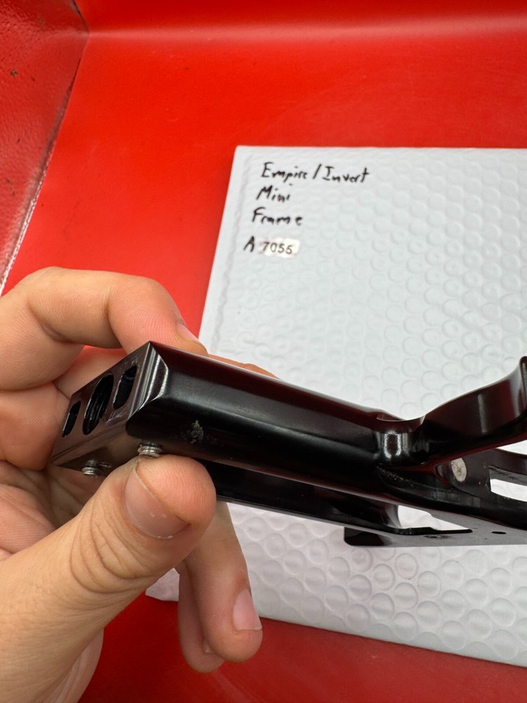 Empire/Invert Mini Frame