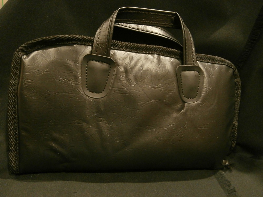 KOLPIN PISTOL CASE WITH TWO POCKETS PLUS CENTER SECTION