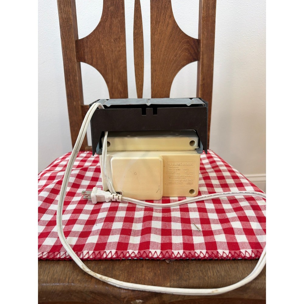 Vintage Under cabinet can opener