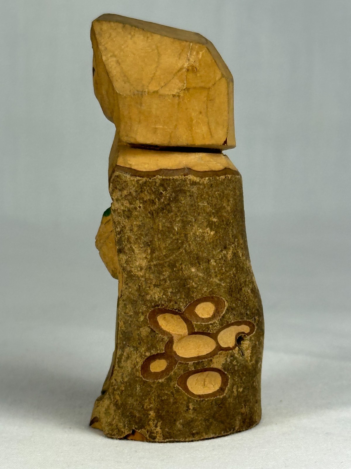 Japanese Hand Carved Wooden Farm Girl Figure Kimono Basket Folk Art 3.5" Mingei