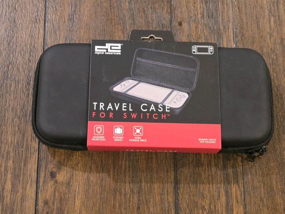 Digital Essentials Travel Case Nintendo Switch Hard Shell Extra Storage Black